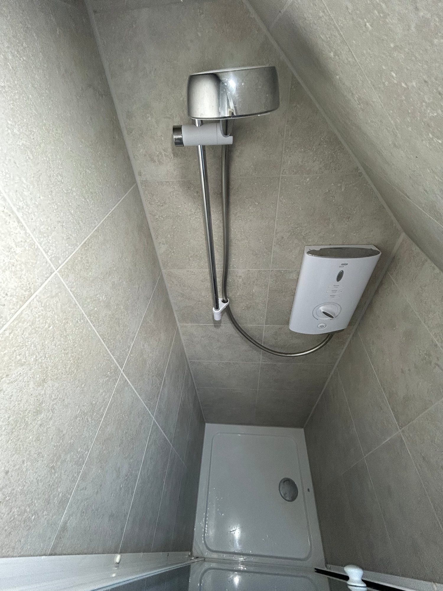 En-suite installation in Gloucestershire by Camms Bathrooms