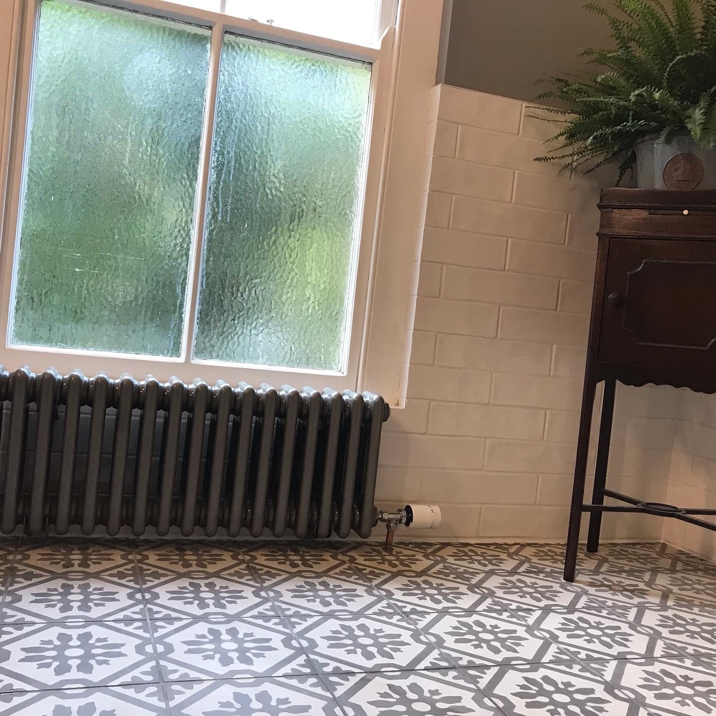 Bathroom tiling in Gloucestershire by Camms Bathrooms